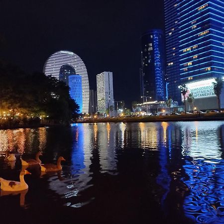 Dream View In Orbi City In バトゥーミ エクステリア 写真